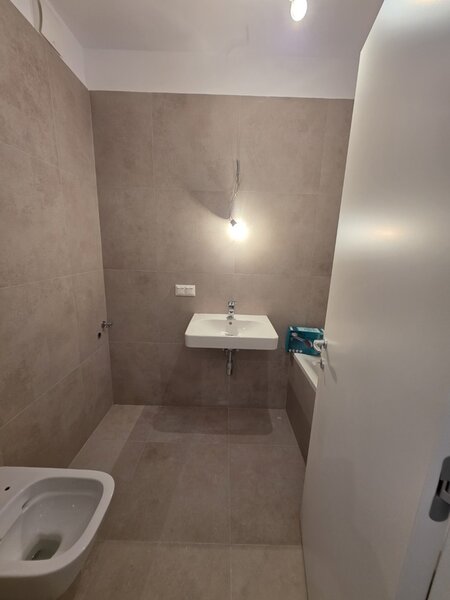 Complex Estoria, metrou Nicolae Teclu,parcare, centrala,115.000 TVA inclus,